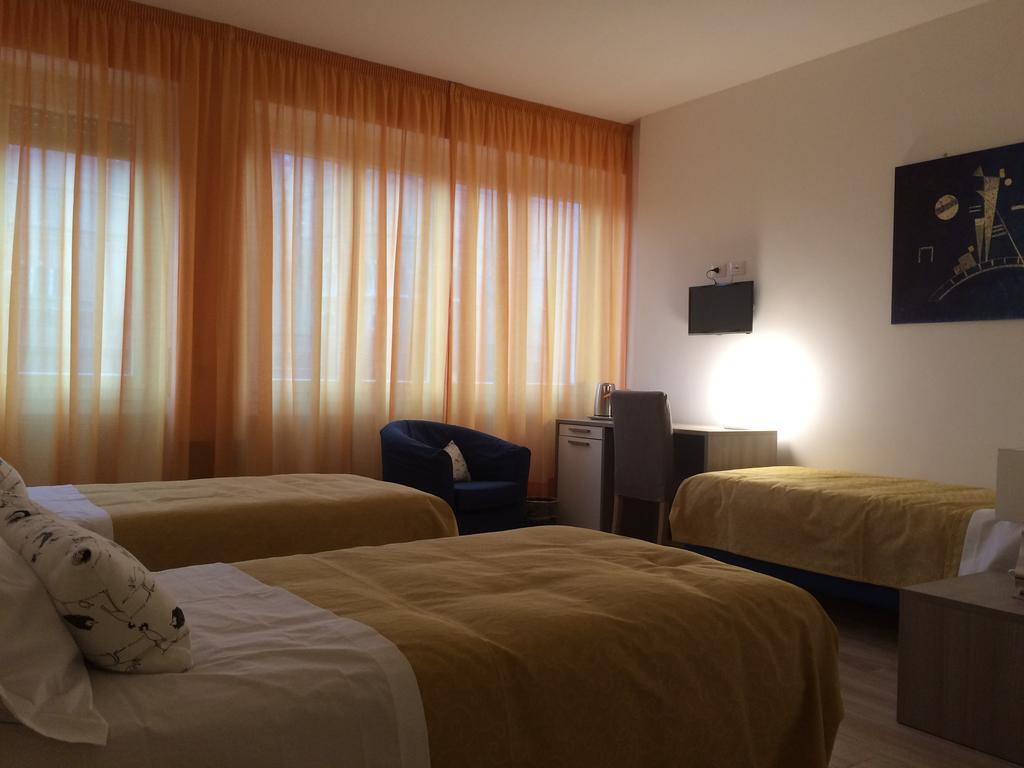 Hotel Enjoy Milano Zimmer foto